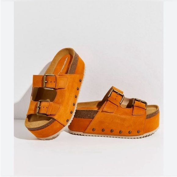 Free People Shoes - Free People x Intentionally Rule Breaker Flatform Sandals Size 9.5 NIB